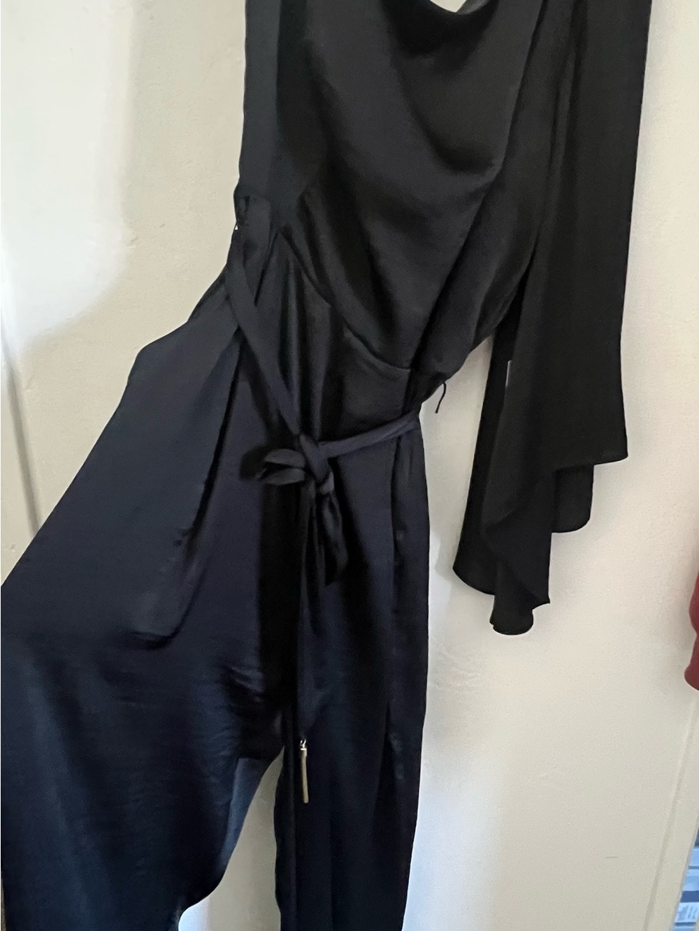 Jennifer Lopez One-Shoulder Black Satin Jumpsuit with Waist Tie - Picture 2 of 2